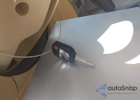 2012 Ford Escape Xlt z USA, uszkodzony, nr VIN 1FMCU0DG9CKA35875